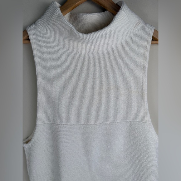 Free People Ottoman Sweater Off White Sleeveless Tunic Ivory Cream Excellent SM. - Picture 3 of 11